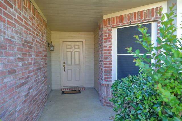 Foto del edificio - 2900 Bluffs Ct