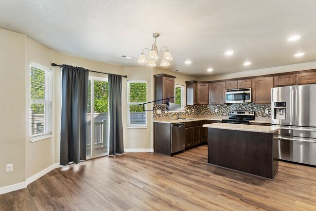 Building Photo - Great Centerville 3 Bedroom 2 Bathroom Home!