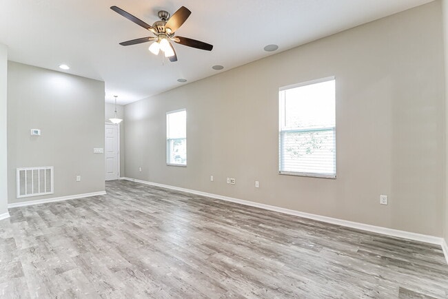 Building Photo - 13402 Kent Bradley Street