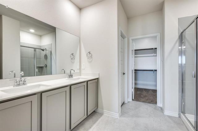 Foto del edificio - 10213 Torch Light Ln