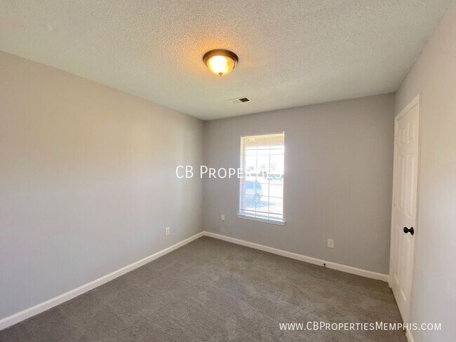 Foto del edificio - 4559 Cedar Leaf Cove