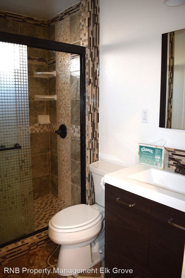 Foto del edificio - 6 br, 3 bath House - 8652 Elk Ridge Way