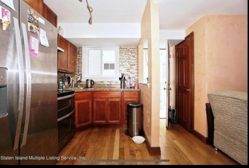 Primary Photo - 19 Purdue St