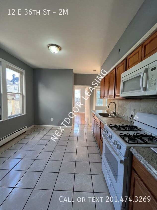 Foto principal - 12 E 36th St