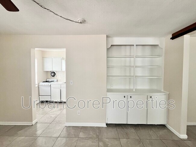 Foto del edificio - 321 24th Ave N