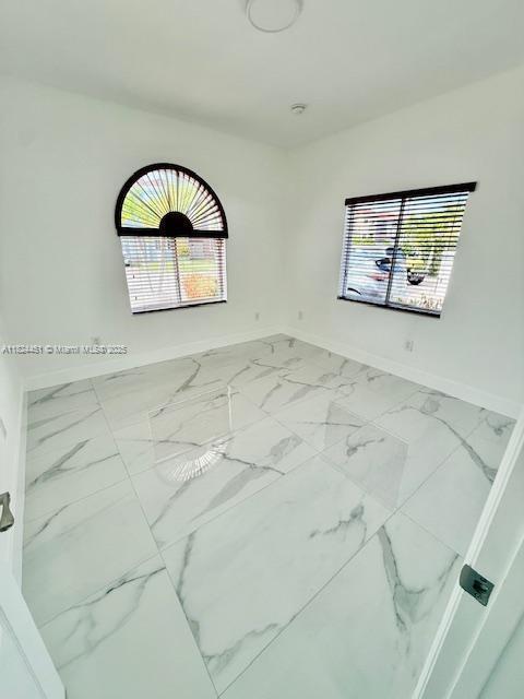 Foto del edificio - 15564 SW 12th Terrace