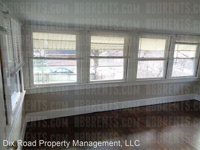 Building Photo - 4 br, 1.5 bath House - 2408 Sherman Avenue,