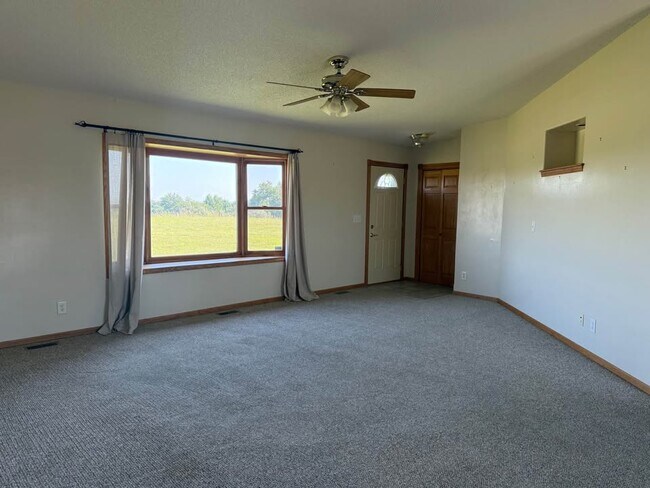 Foto del edificio - 35270 W Walker Rd