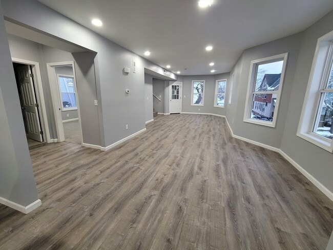 Foto del edificio - 166 Northampton Ave