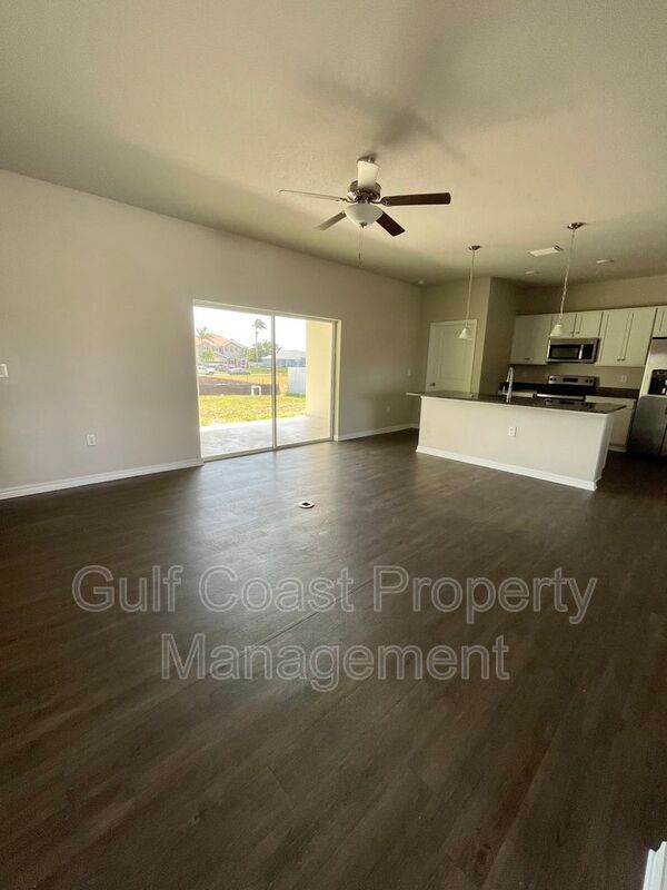 Foto del edificio - 1700 NW 6th St