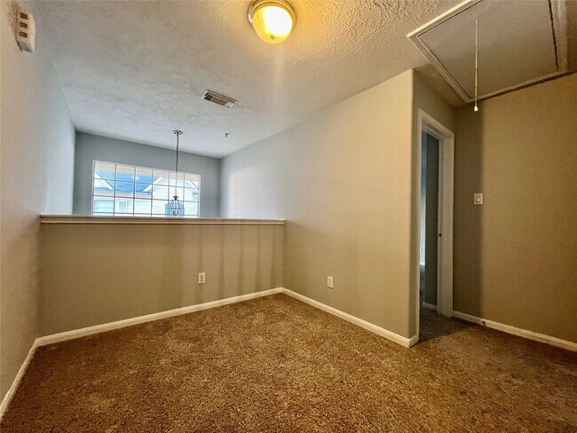 Building Photo - 2710 Grants Lake Blvd