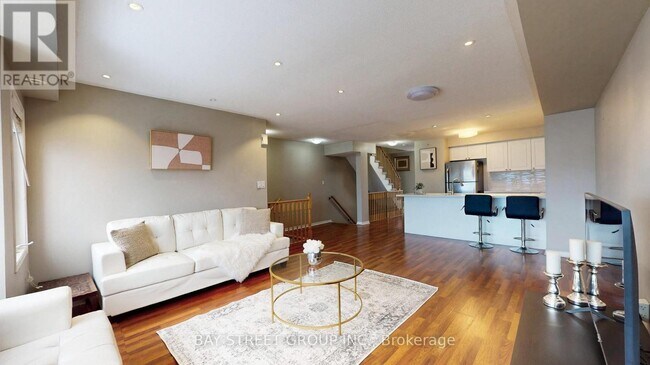Building Photo - 3975 Eglinton Ave W