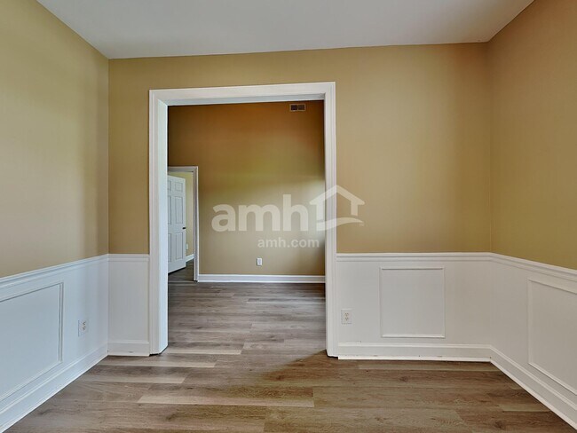 Foto del edificio - 922 Stewart Valley Dr