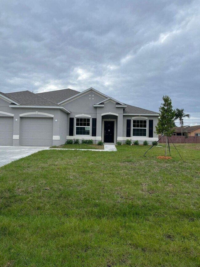 Foto del edificio - 2026 SW Beauregard St