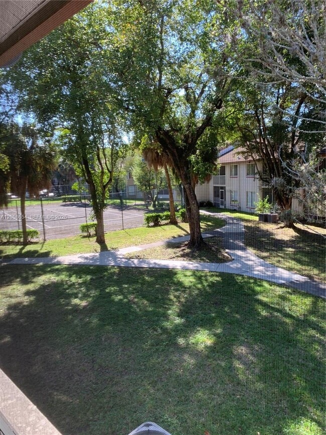 Building Photo - 13944 SW 90th Terrace
