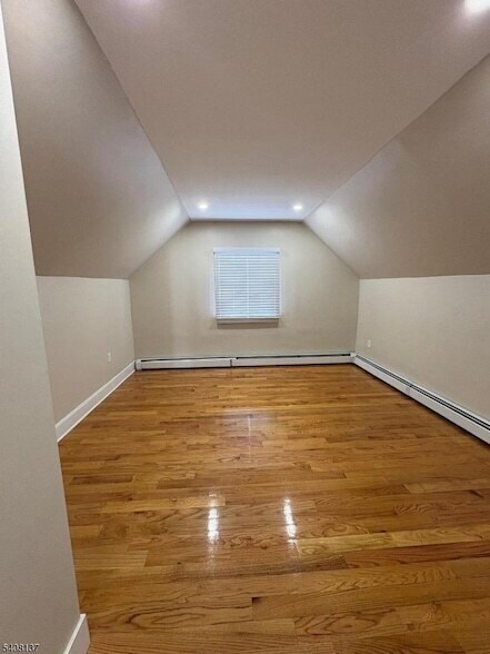 Foto del edificio - 121 Rutgers St