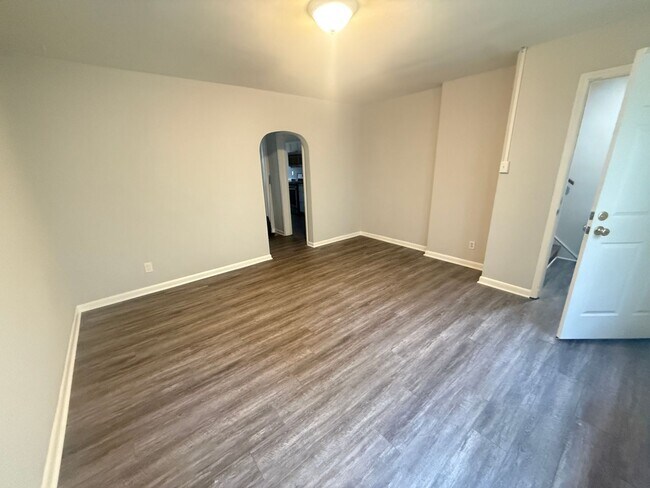 Foto del edificio - 2943 Liberty Pkwy