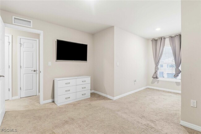 Building Photo - 15376 Wildflower Cir