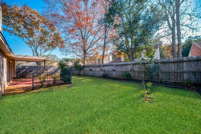Building Photo - 3806 Carya Cir