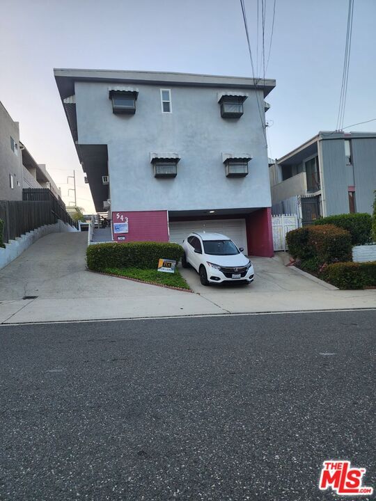 Foto principal - 543 Evergreen St