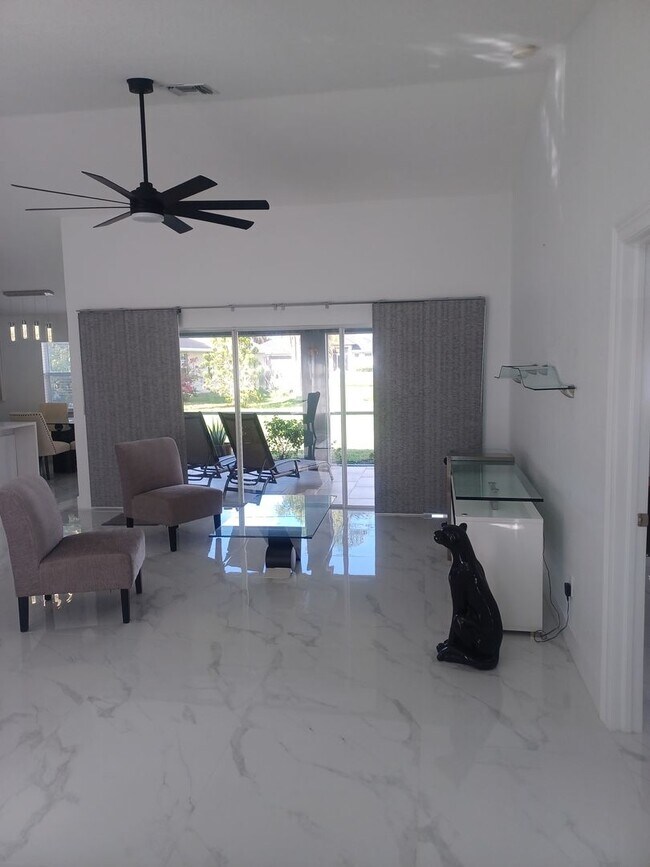 Foto del edificio - 1131 SW 47th St