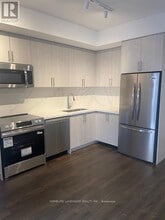 Building Photo - 117 Marydale Ave