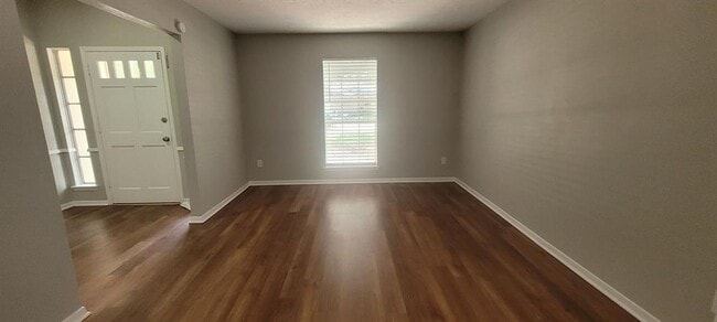 Building Photo - 2514 Deer Valley Dr