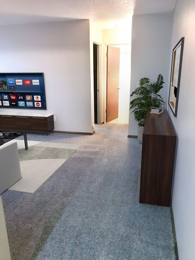 Building Photo - Selah Called- It Wants You to Live Here! *$500 OFF!!*