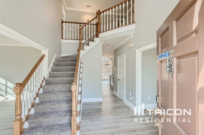 Foto del edificio - 5390 Overbend Trail