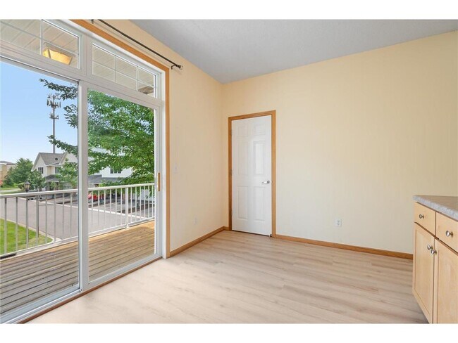 Building Photo - 2167 Village Trail