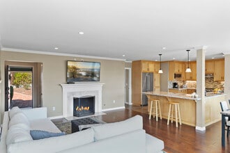 Building Photo - 1036 Shell Ave