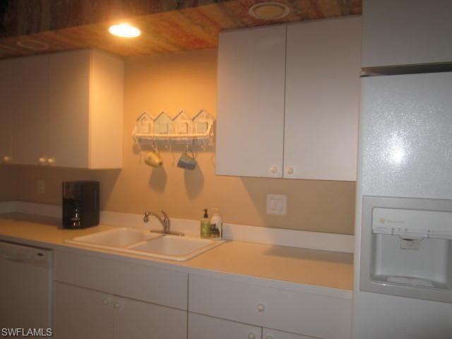 Building Photo - 14201 Patty Berg Dr