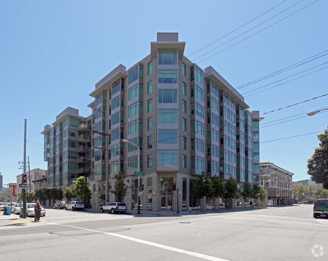 Foto principal - The Hayes Condos
