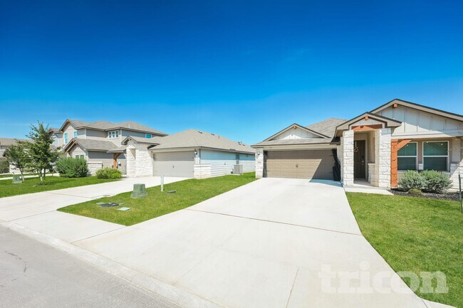 Building Photo - 5508 Shasta Pl