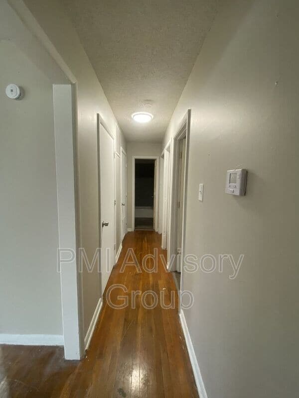 Foto del edificio - 409 SE 34th St