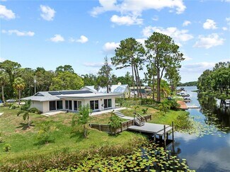 Building Photo - 17511 Canal Shores Dr