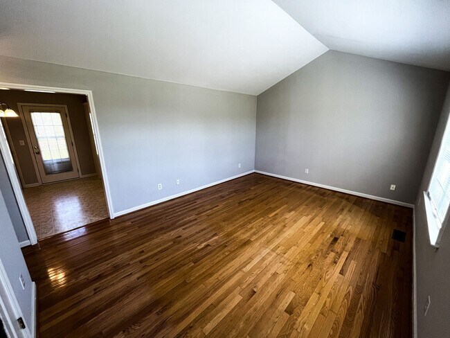 Foto del edificio - Charming 3 Bedroom 2 Bathroom House