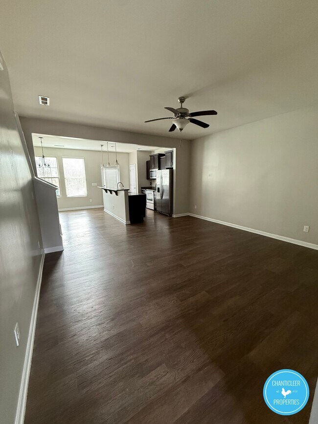 Foto del edificio - 3721 Landshire View Lane