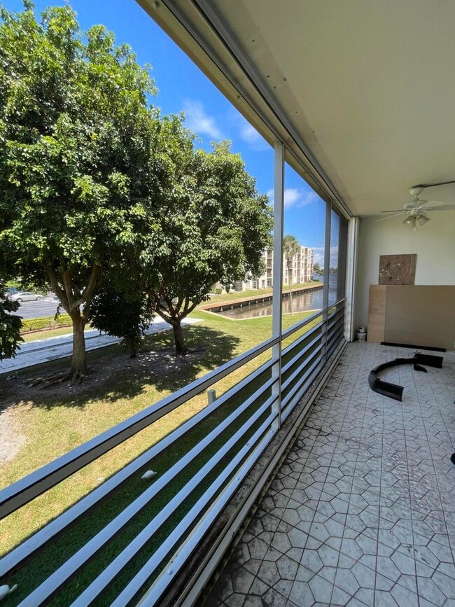 200 Waterway Dr S Unit 202, Lantana, FL 33462 Condo for Rent in