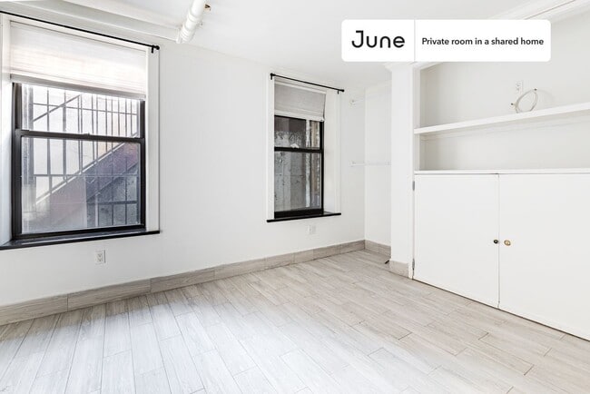 Foto del edificio - Room in Shared 4 bed/2 bath home