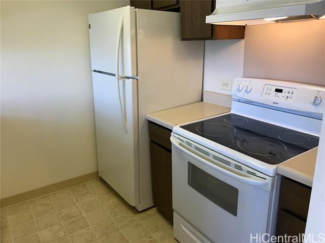 Building Photo - 2444 Hihiwai St