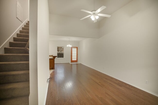 Building Photo - Great Duplex in Riverwalk Farms