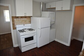 Building Photo - 1694 S Washington Ave
