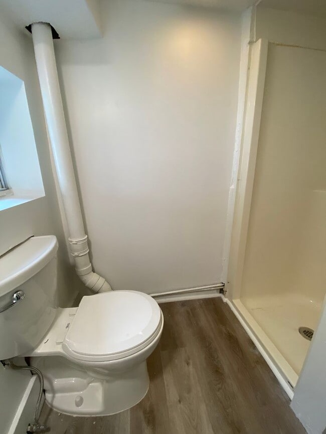 Photo - 237 Ella St Apartment