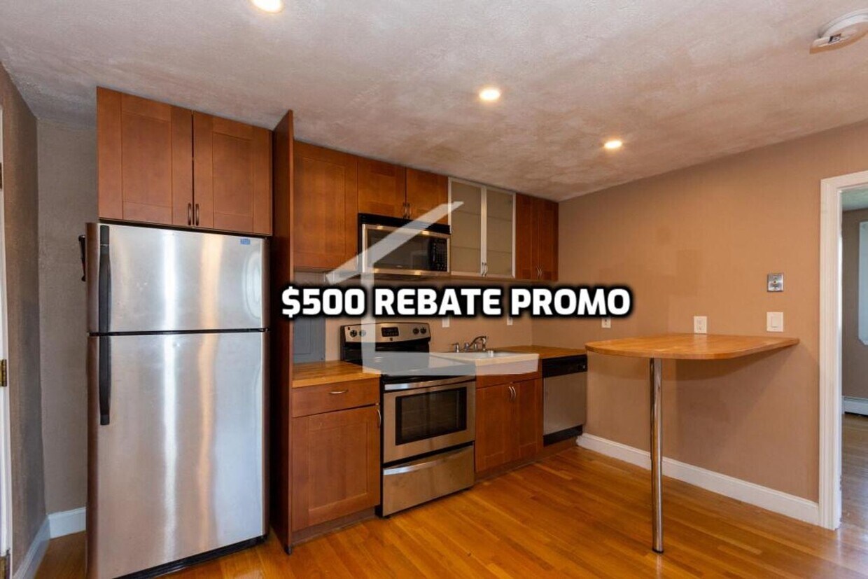 House on Wadsworth St. Perfect for BU stu... - House on Wadsworth St.  Perfect for BU stu...