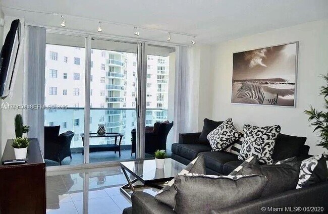 Foto del edificio - 4001S S Ocean Dr