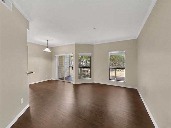 Building Photo - 6000 Shepherd Mountain Cove