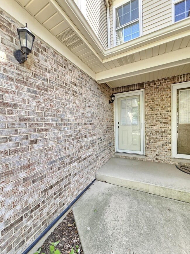 Building Photo - 1269 Bradley Cir
