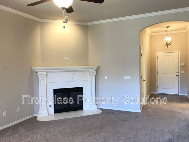 Photo - 19613 Allergando Ln House