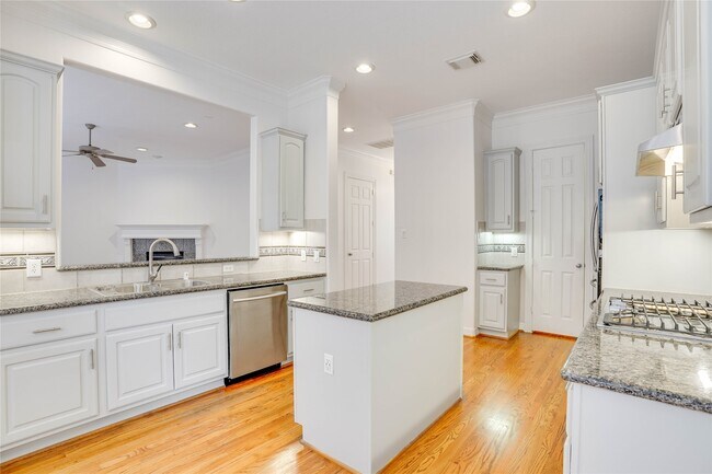 Foto del edificio - 3015 W Park at Fairdale